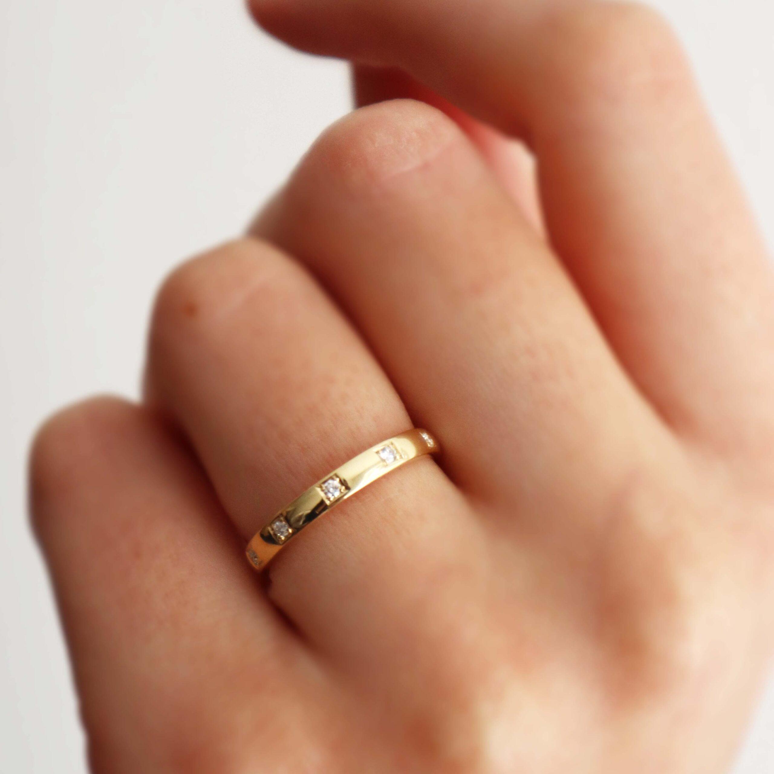 Diamond set gold wedding ring